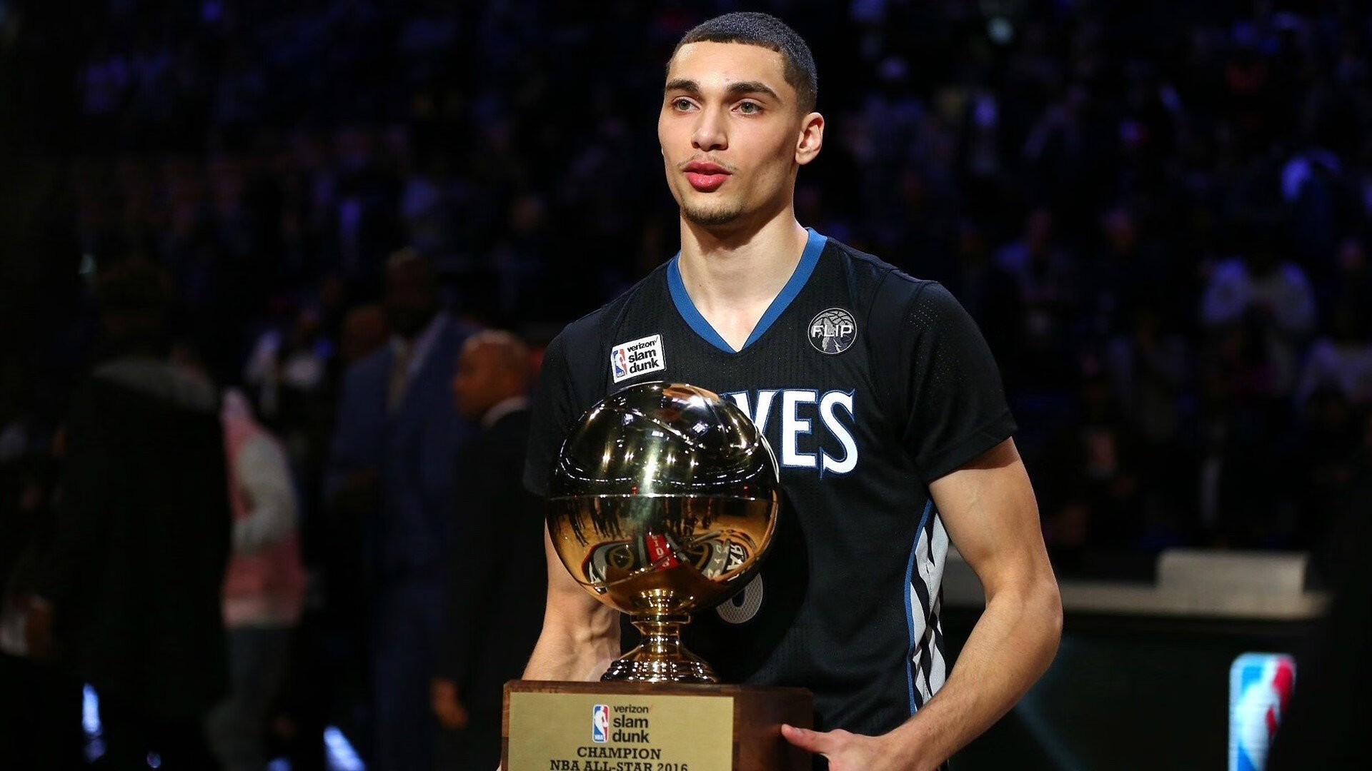 乐鱼体育下载入口-76人队追击东部第一,目标更进一步,76人队百科