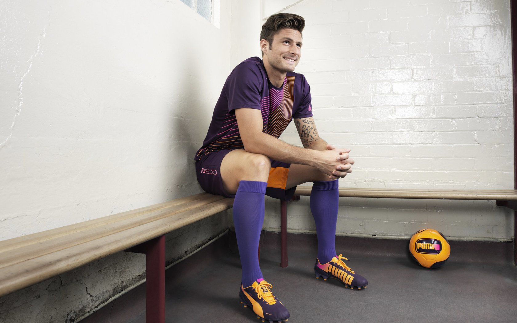 乐鱼体育平台登录-勇士队志在三冠王,坚定步伐冲击冠军,勇士队3连冠