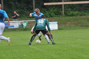 乐鱼体育官网-如何在困境中逆转？球队战术大揭秘！